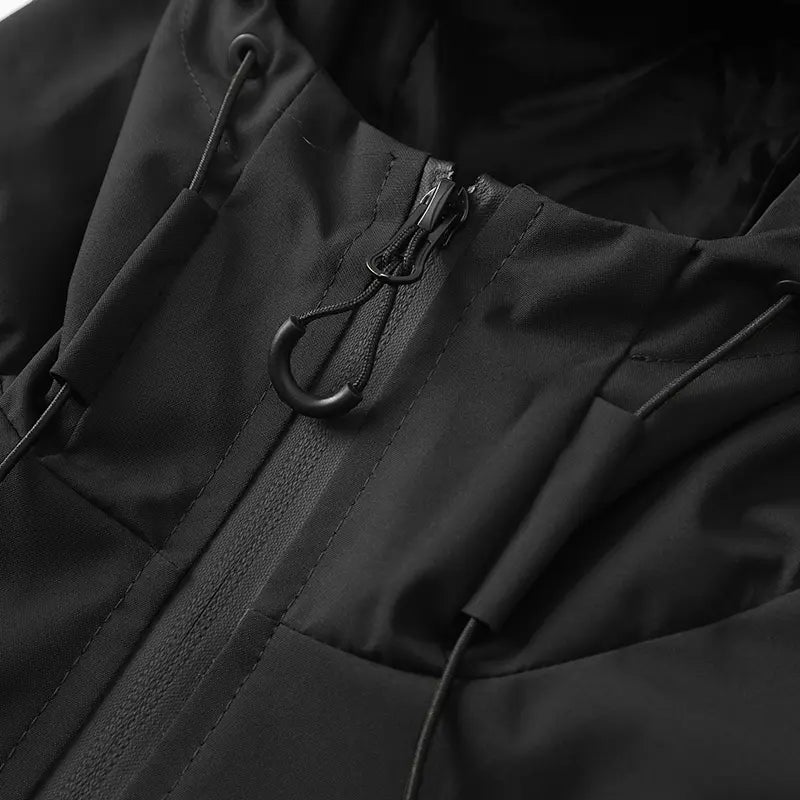 Men’S Lightweight Windproof Softshell Hooded Jacket Featuring a Drawstring Design, Sporty Casual Style, Front Pocket and Side Zipper, Suitable for Spring and Autumn and Back-To-School Season Wear; Long-Sleeve Style Is Ideal for Outdoor Activities in Sprin