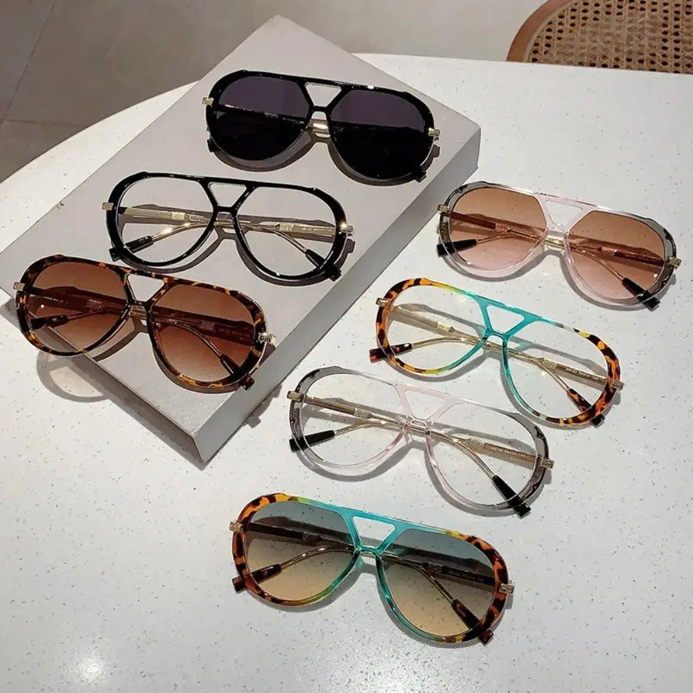 2026 New Y2K Retro Tortoise Shell Polarized Sunglasses for Women, Lightweight Premium Square Frame Shades, Stylish Casual Summer Eyewear Perfect for Beach Vacation Summer Outfits.